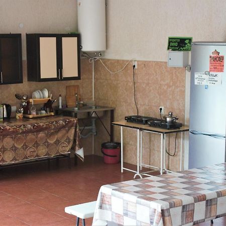 غاغرا Guest House Lykhny المظهر الخارجي الصورة