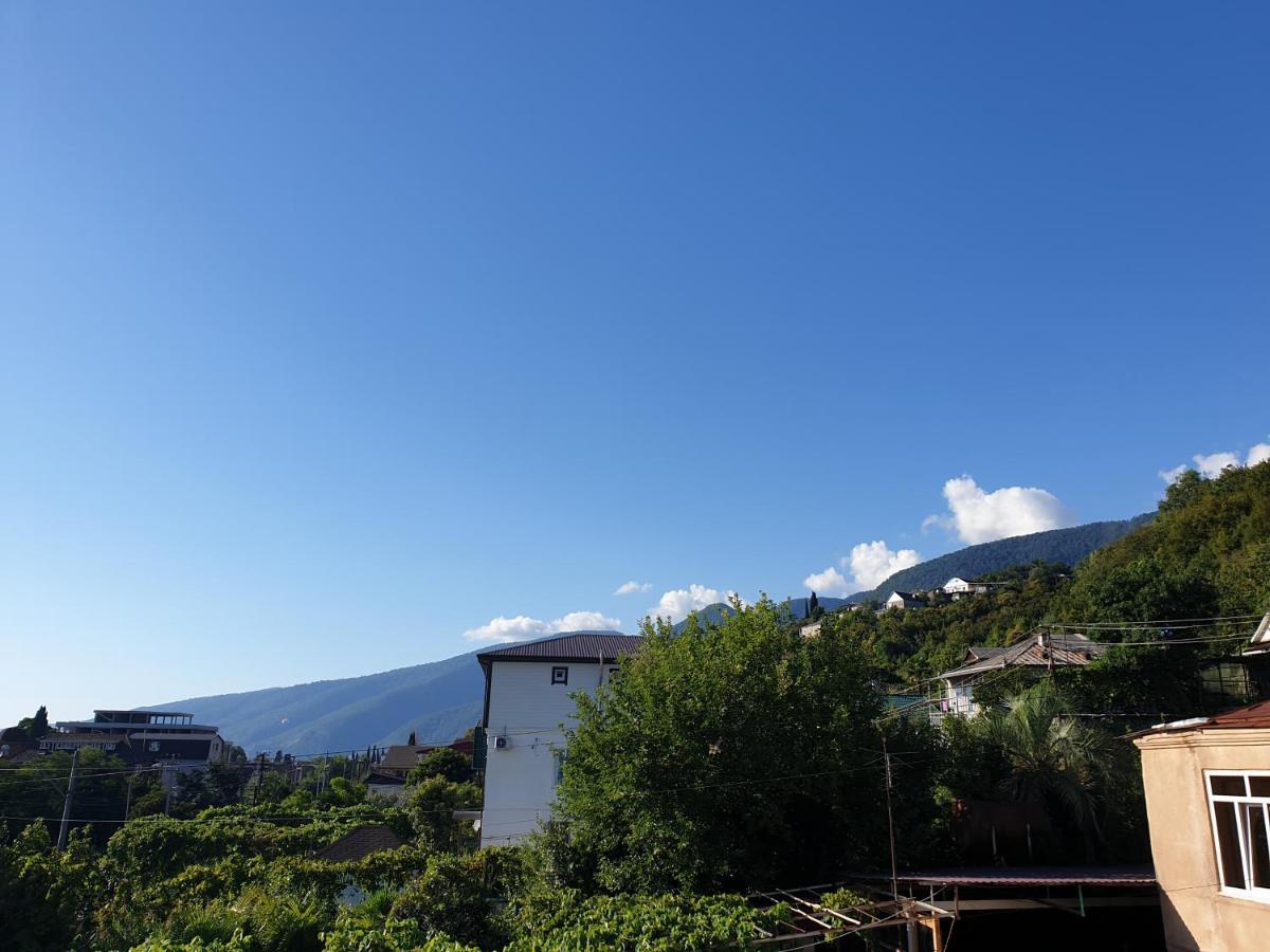 غاغرا Guest House Lykhny المظهر الخارجي الصورة