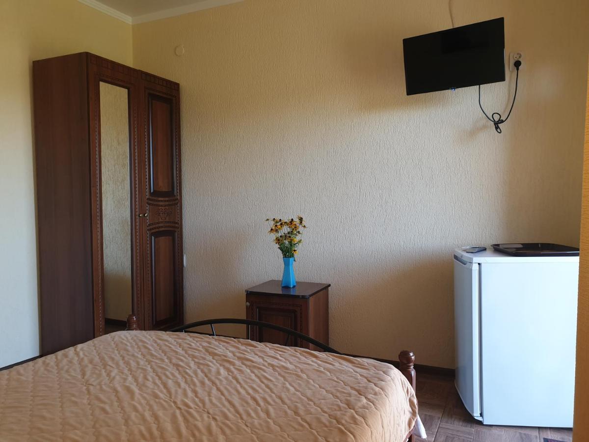 غاغرا Guest House Lykhny المظهر الخارجي الصورة
