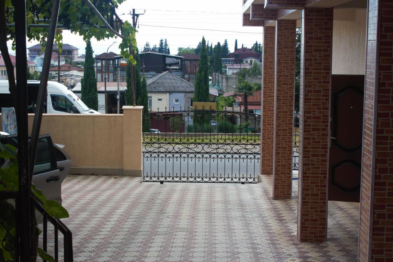 غاغرا Guest House Lykhny المظهر الخارجي الصورة