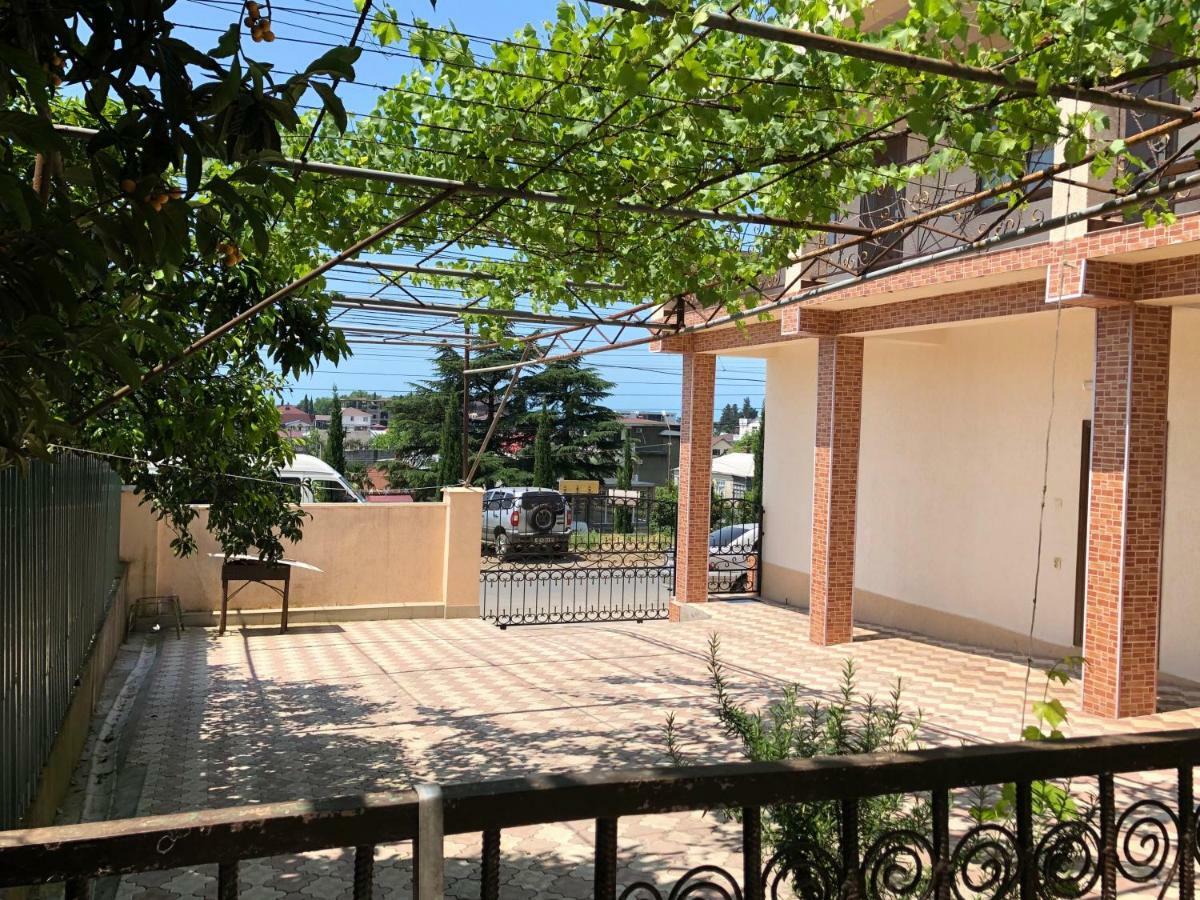 غاغرا Guest House Lykhny المظهر الخارجي الصورة